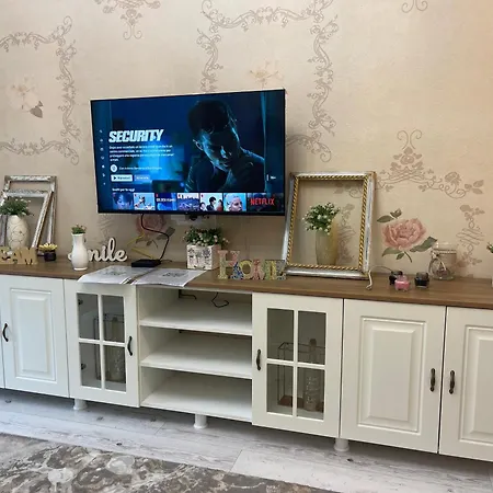 Apartment Jona Lovely Two Bedroom Ap Tirana
